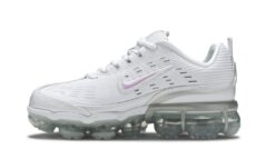 Air VaporMax 360 Triple White Classic Kicks