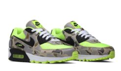 Air Max 90 'Green Camo' Classic Kicks