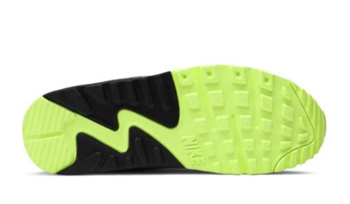 Air Max 90 'Green Camo' Classic Kicks