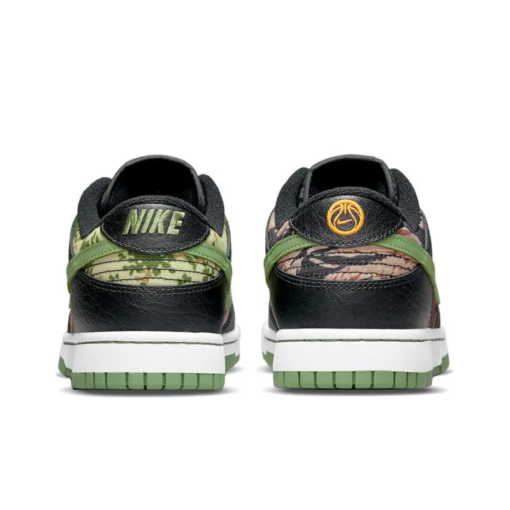Dunk Low Crazy Camo Classic Kicks
