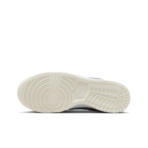 Dunk Low Retro Coconut Milk Classic Kicks