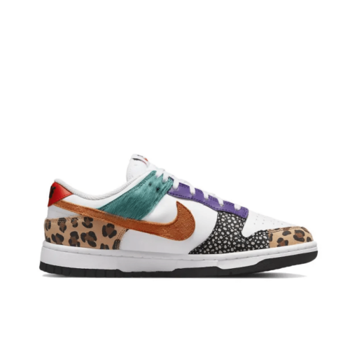 Dunk Low Safari Mix Iconic Sneaker